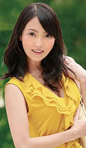 青山梨子