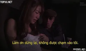 电影院里的强迫性行为（越南语）